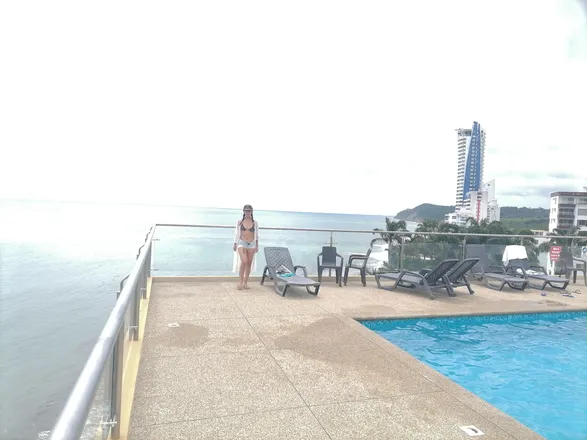 OnlyFans cuenta mariiana10 header 2