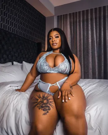 OnlyFans cuenta chloesantiago avatar 1