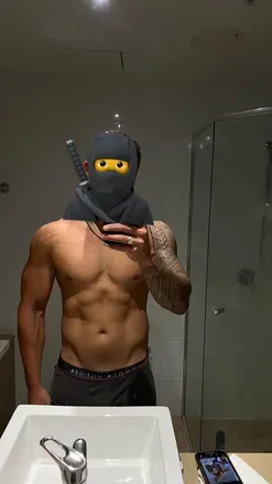 OnlyFans cuenta purplerock9 avatar 1