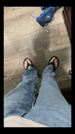 OnlyFans cuenta feetntoesal header 2