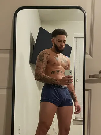 OnlyFans cuenta mysticallennox header 2