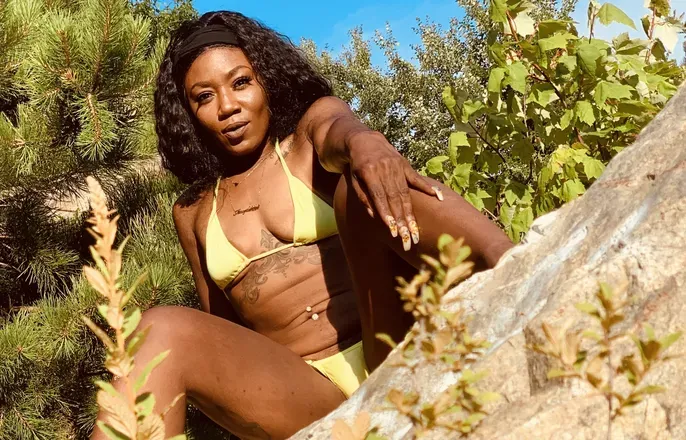 OnlyFans account  babeeruthless header 2
