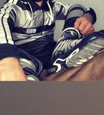 OnlyFans cuenta sly_volpe header 2
