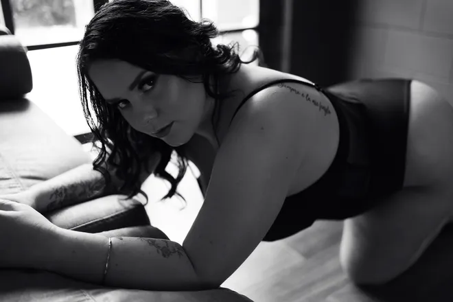 OnlyFans cuenta sienna_dawson header 2