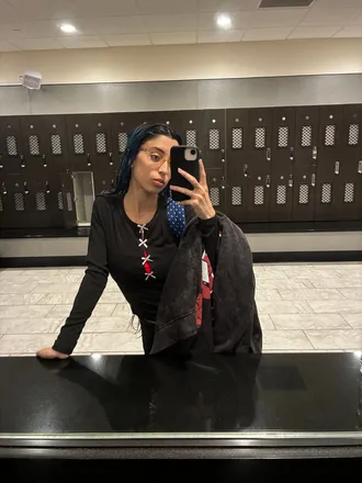 OnlyFans account  wrldunderwater69 header 2