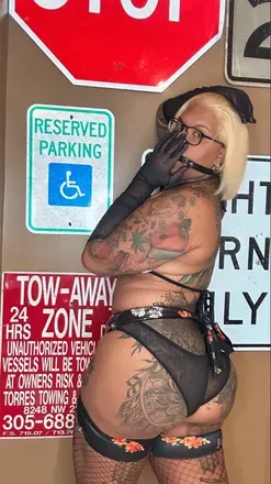 OnlyFans cuenta nohandsangie previous_avatars_1 3