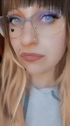 OnlyFans account  gaminkitten avatar 1
