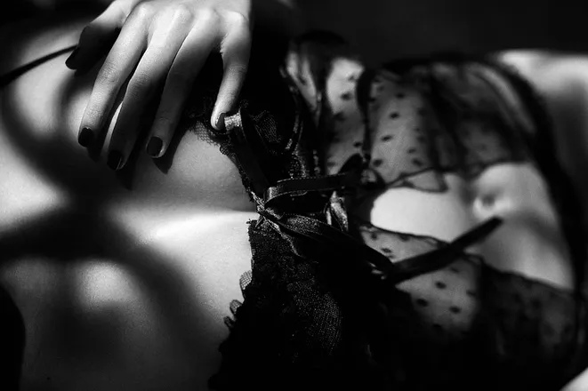 OnlyFans cuenta sinfulmommy header 2