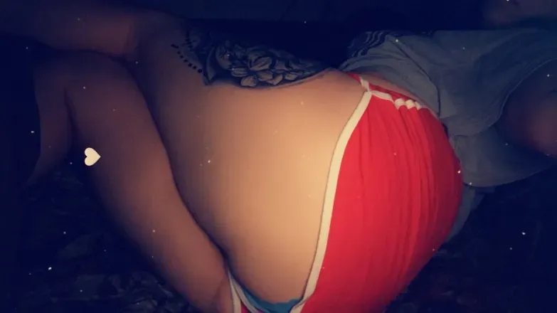 OnlyFans cuenta queenmarie95 header 2