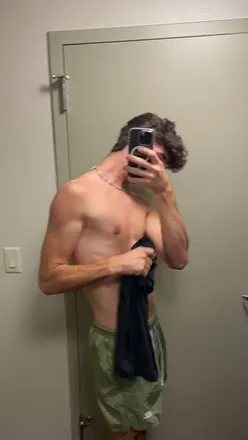 OnlyFans of zanelars