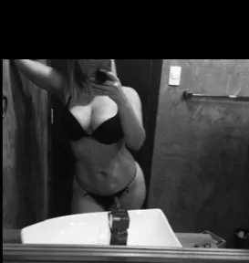 OnlyFans cuenta clemen111 header 2