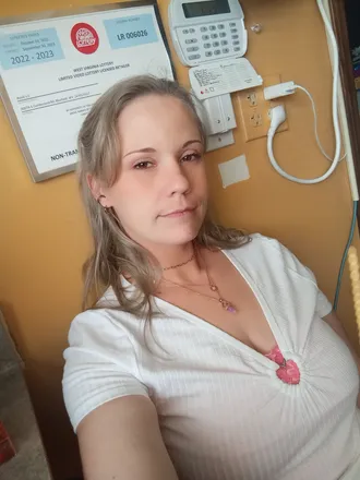 OnlyFans cuenta amielu214 header 2