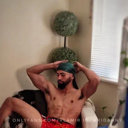 OnlyFans cuenta vlamir avatar 1
