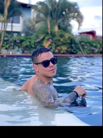 OnlyFans cuenta juansaguilar header 2