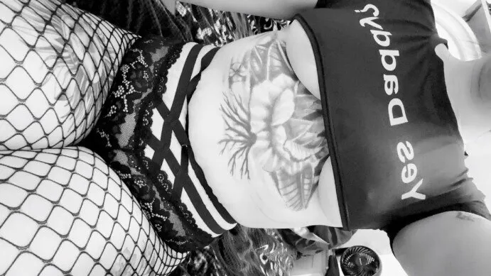 OnlyFans cuenta redhot_hotwife header 2