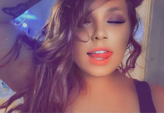 OnlyFans cuenta skyvodka420 avatar 1