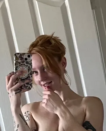 OnlyFans cuenta tealstrawberry avatar 1