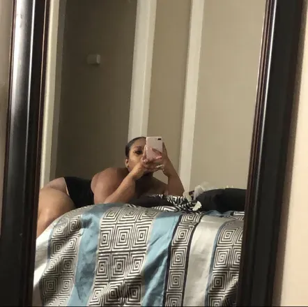 OnlyFans account  renae__8 avatar 1