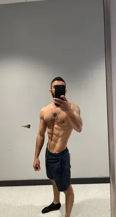 OnlyFans cuenta sexy8pack avatar 1