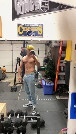 OnlyFans cuenta u323743073 header 2
