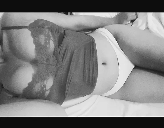 OnlyFans cuenta curts24 header 2