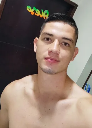 OnlyFans cuenta alejogomezq header 2