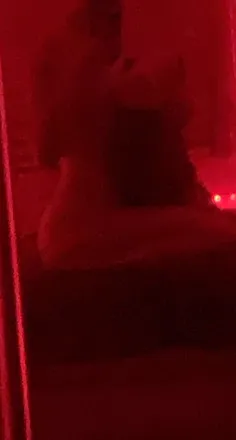 OnlyFans account  mommy_ellie header 2
