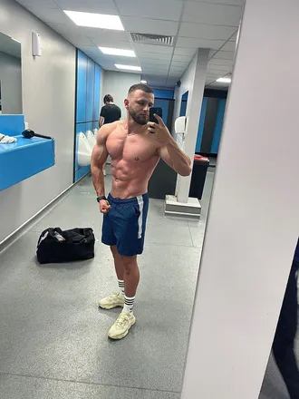 OnlyFans cuenta u92919377 header 2
