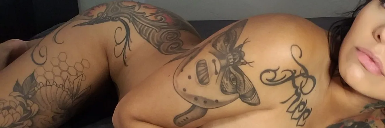 OnlyFans account  freemami2 header 2