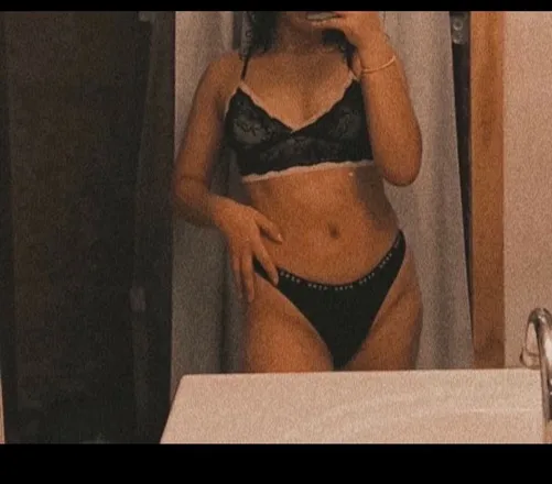 OnlyFans cuenta celi_2000 header 2