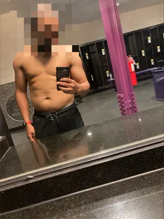 OnlyFans account  lightchoco330 avatar 1