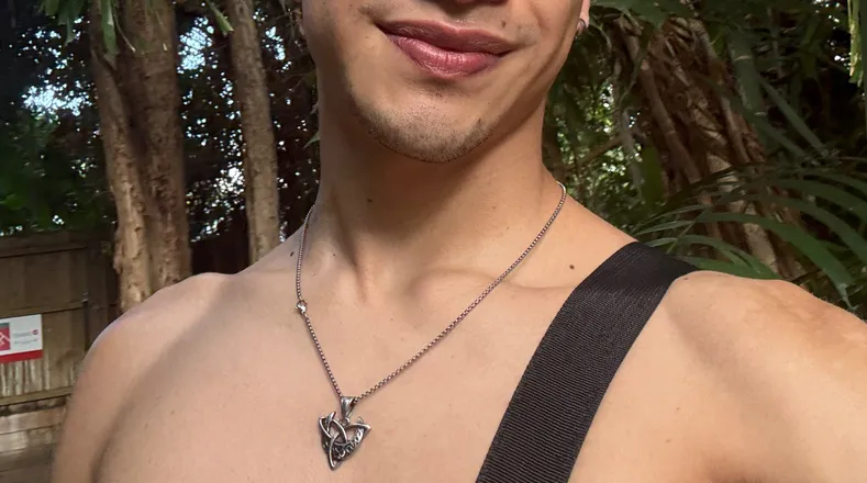 OnlyFans cuenta justin_twink header 2