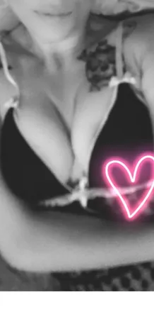 OnlyFans cuenta leialove666 header 2