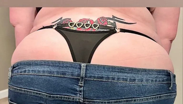 OnlyFans cuenta cherrycurves44ddd header 2