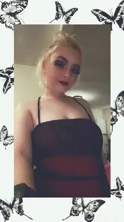 OnlyFans cuenta badbadgesnowbunny avatar 1