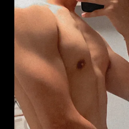 OnlyFans cuenta barale12 header 2