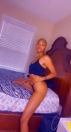 OnlyFans account  mzkiwibaddahh header 2
