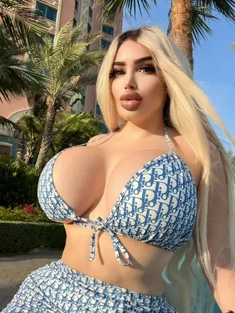 OnlyFans cuenta bibibugatti avatar 1