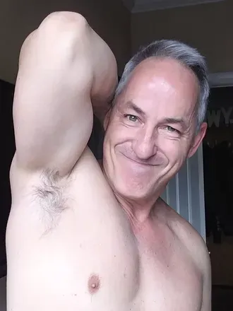 OnlyFans cuenta chicagosilverdaddy avatar 1