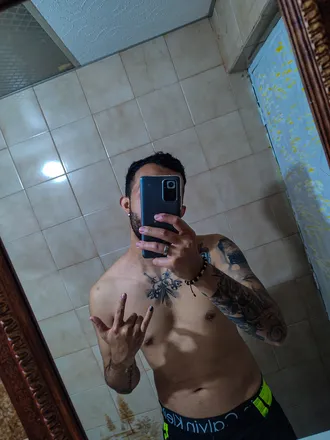 OnlyFans cuenta richardcastro02 header 2
