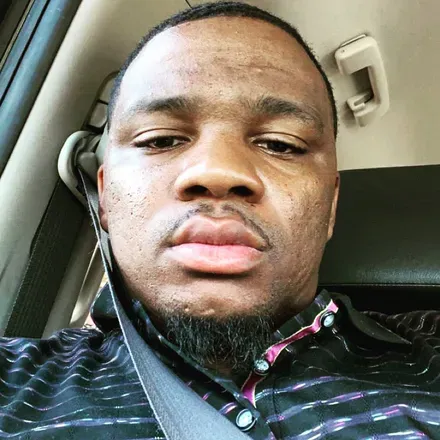 OnlyFans account  beezy65 avatar 1