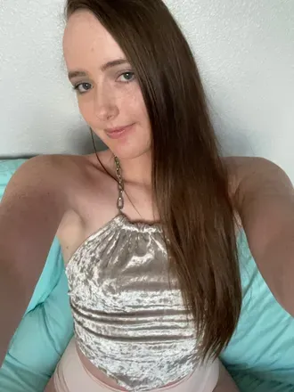 OnlyFans account  moonpixie2020 header 2