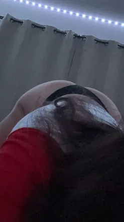 OnlyFans cuenta sunkissedgirl00 header 2