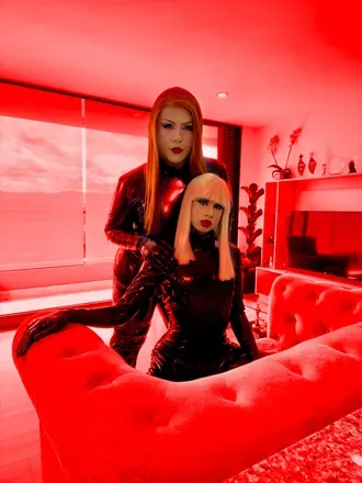 OnlyFans cuenta luxy_shy avatar 1