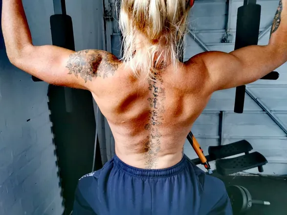OnlyFans cuenta lil.muscle.blondie header 2