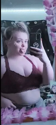 OnlyFans account  u215996112 header 2