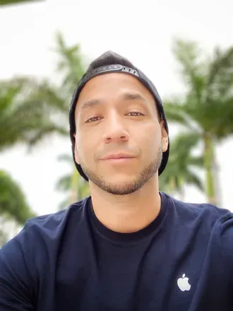 OnlyFans cuenta johnni3walker2.0 avatar 1