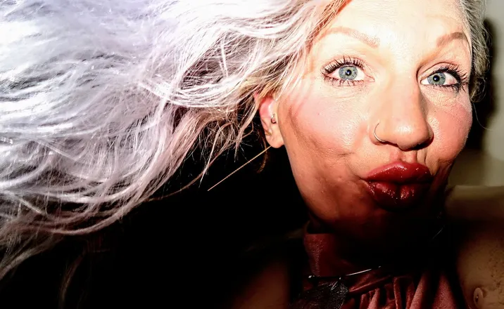 OnlyFans cuenta noturbarbiegurl header 2