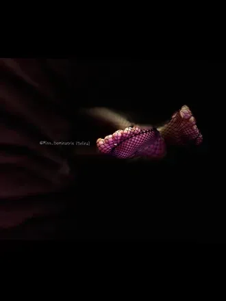 OnlyFans cuenta dominatrix_selina header 2