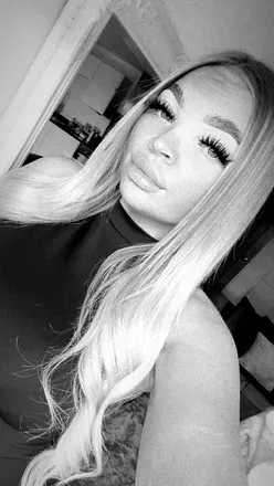 OnlyFans cuenta hollyxfryx2000 avatar 1